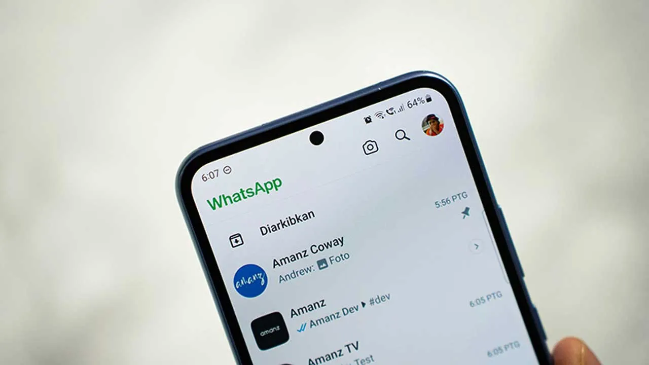 İran’dan 2 yıl sonra WhatsApp ve Google Play kararı